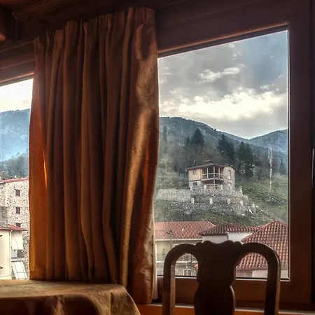 Charoula * Kalavryta