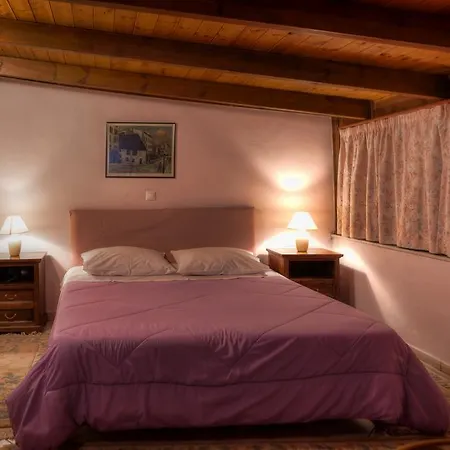 Appartement Charoula *