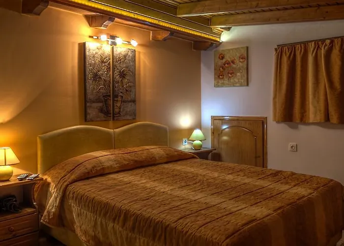 Charoula Apartamento *